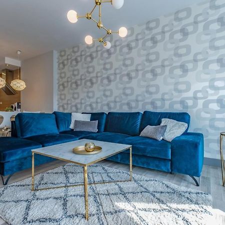 Citystay Ambra Waterlane Apartment กดัญสก์ ภายนอก รูปภาพ